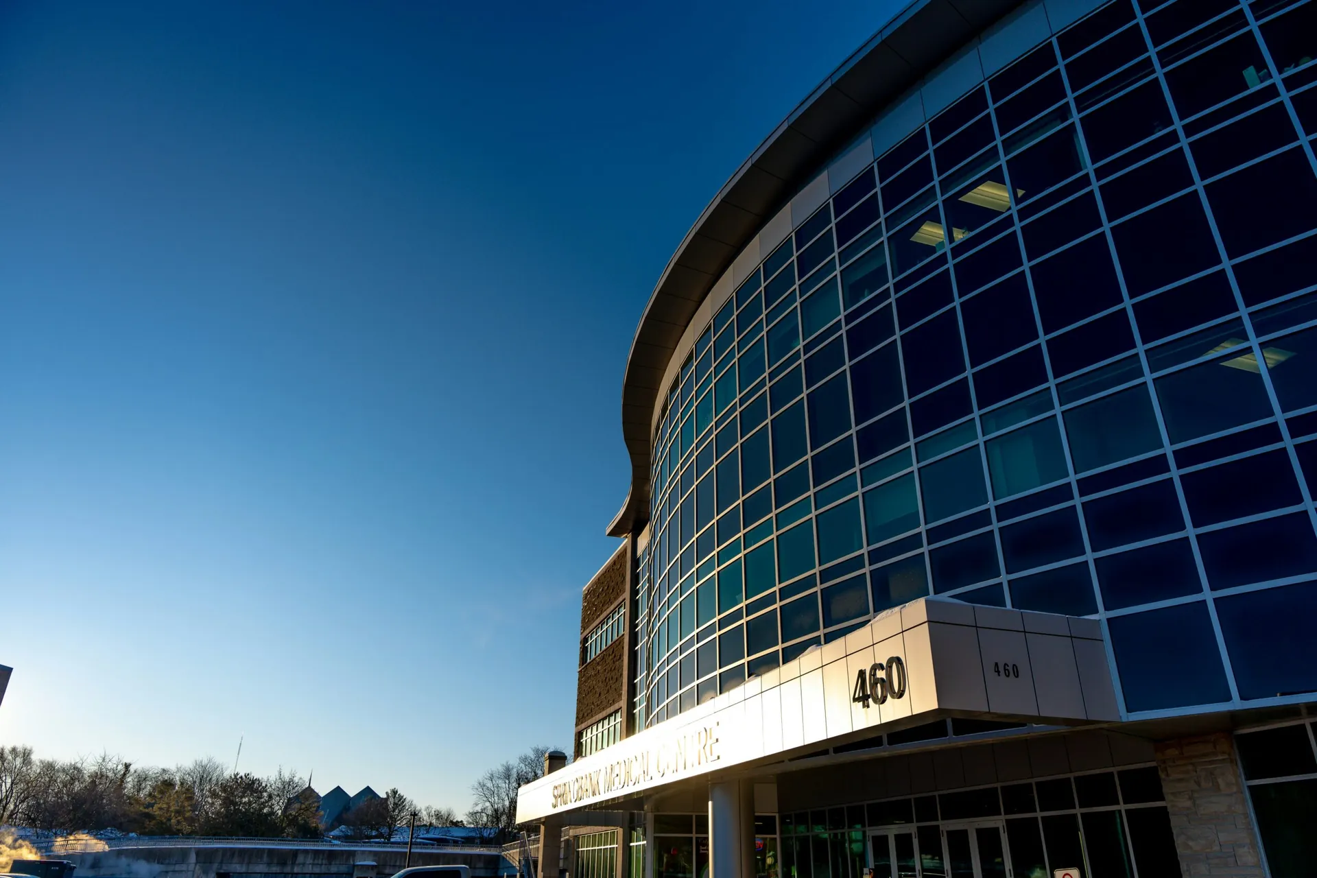 Commercial building supported by backup generator power
